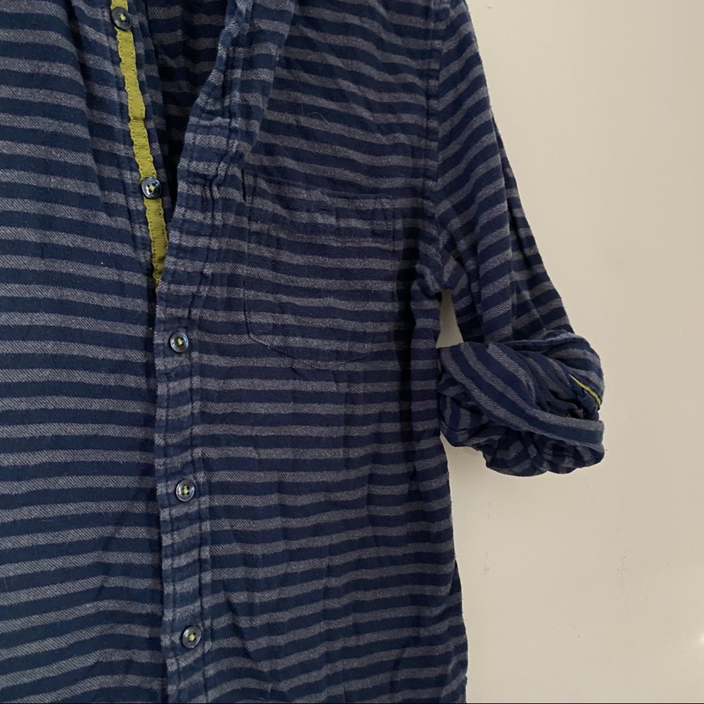 Stripe button down